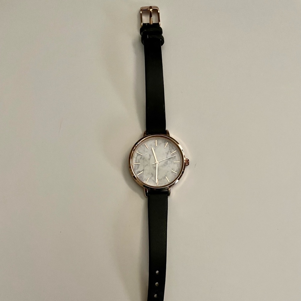 Black Watch with Marble Face